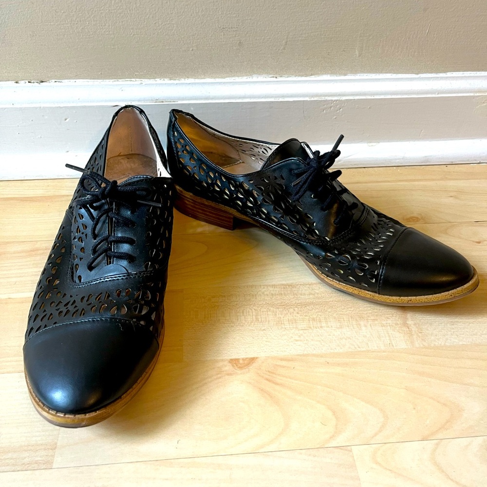 Sam & Libby Black Latticed Oxford Flats, women’s size 8.5
